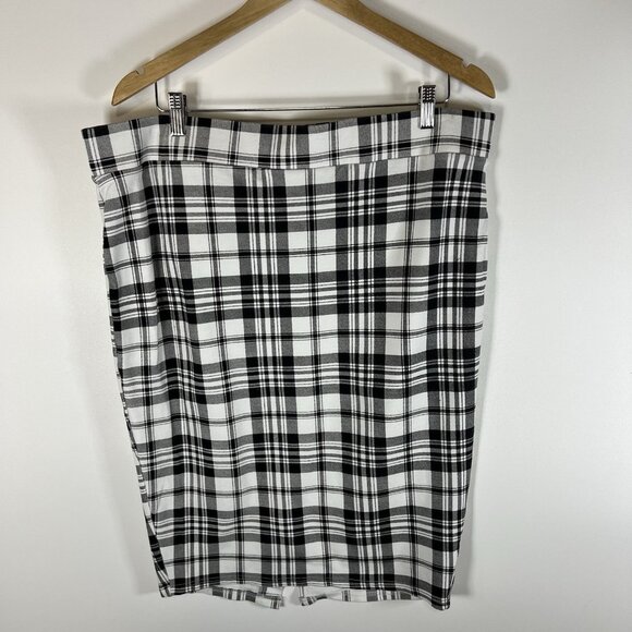 Torrid Mini Studio Luxe Ponte Pencil Skirt Black White Check Stretch Women’s‎ 2X - Picture 2 of 9